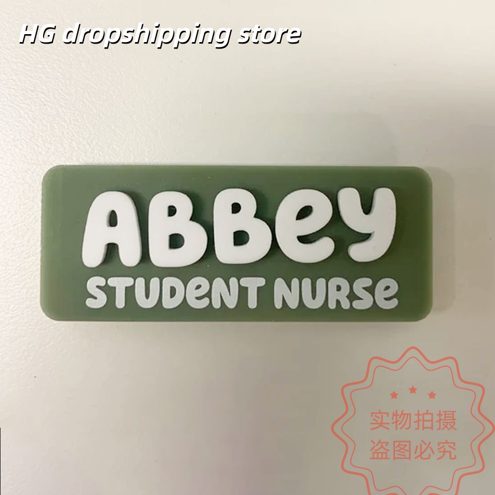 Custom Name Brooch Personalize - Tuxedo Lapel Pin recension och pris